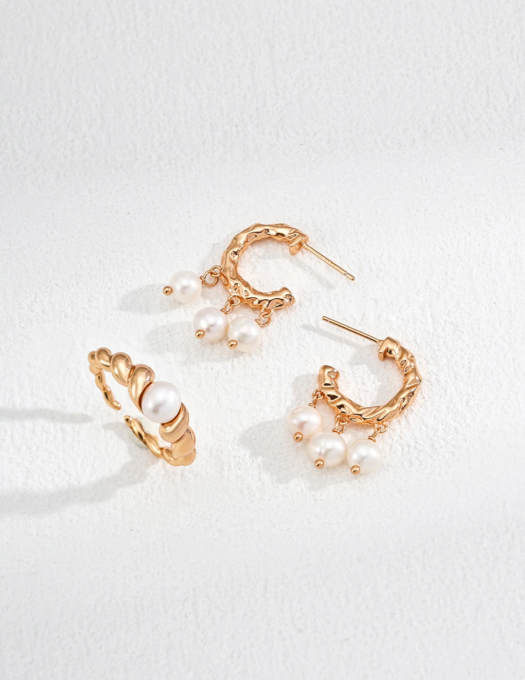 Drift Pearl Beaded Open Ring styled with matching pearl drop earrings