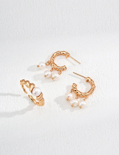Drift Pearl Beaded Open Ring styled with matching pearl drop earrings