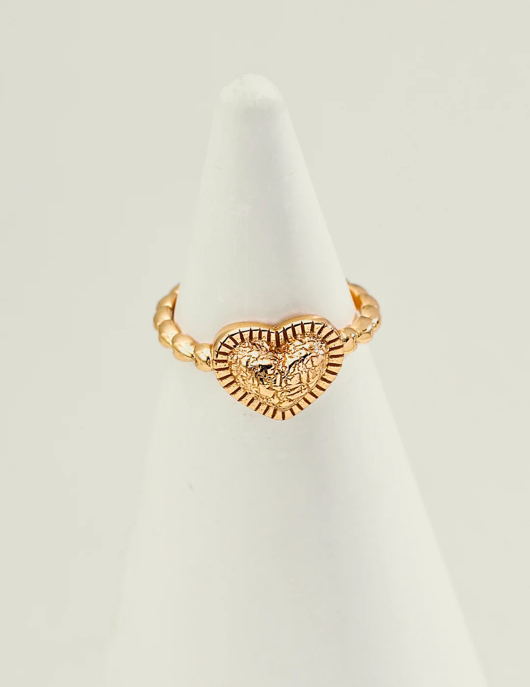 Vintage Textured Heart Open Ring in gold, 18K gold-plated 925 sterling silver