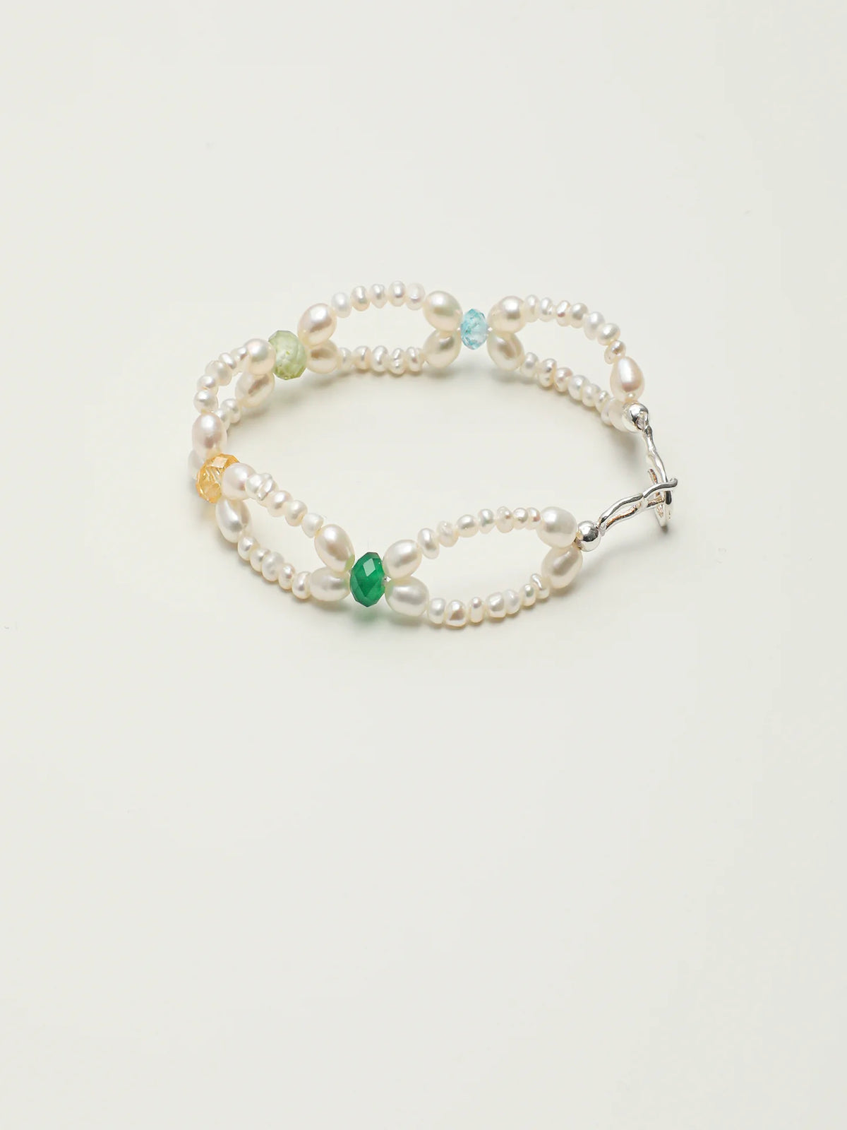 Close-up of the 925 silver spacer beads and clasp